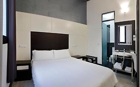 Alhambra Suites Madrid